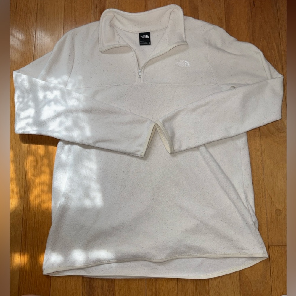 Women’s White Fleece North Face Quarter Zip